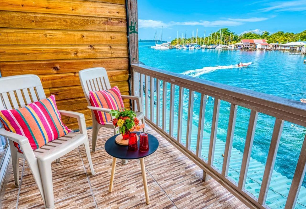 Hotel Los Balcones Over Seas Bocas Town Exterior foto
