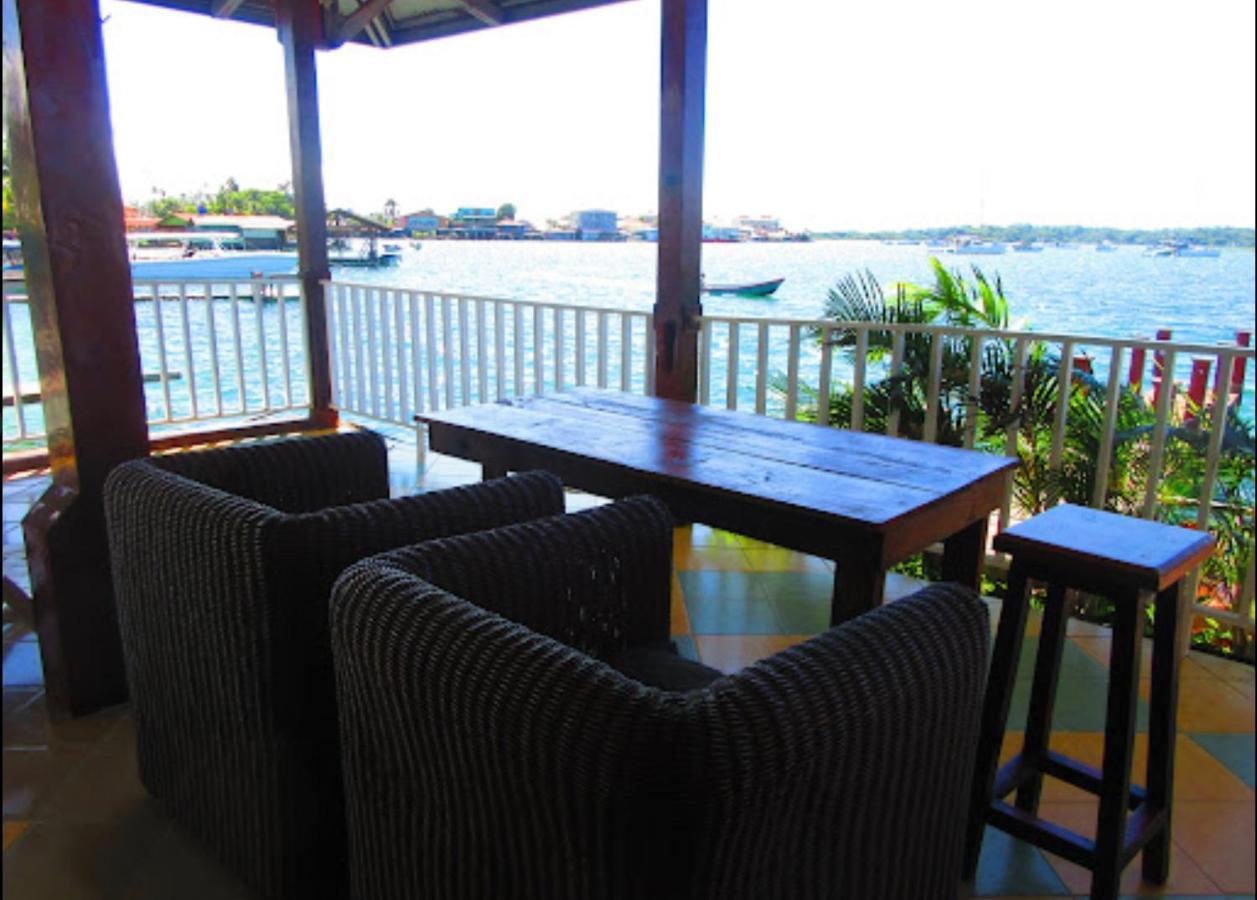 Hotel Los Balcones Over Seas Bocas Town Exterior foto