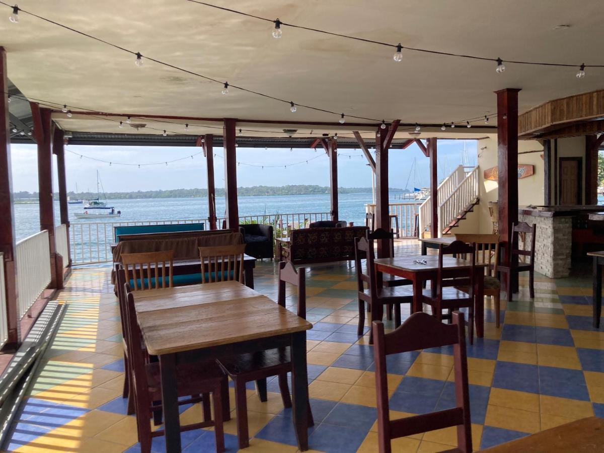 Hotel Los Balcones Over Seas Bocas Town Exterior foto