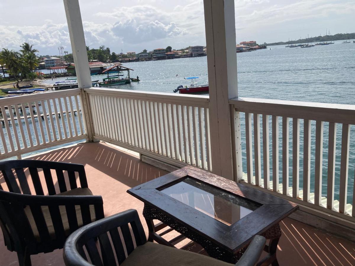 Hotel Los Balcones Over Seas Bocas Town Exterior foto