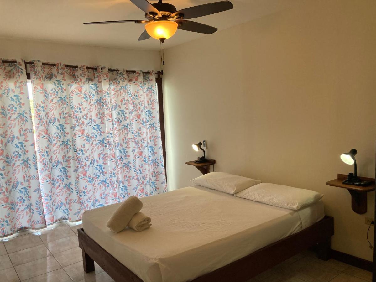 Hotel Los Balcones Over Seas Bocas Town Exterior foto